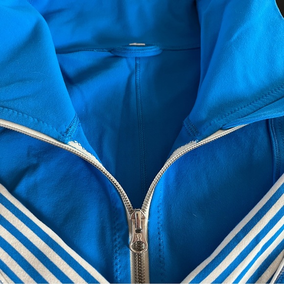 Lululemon Daily Yoga Jacket Beaming Blue Size 8 - Picture 5 of 10